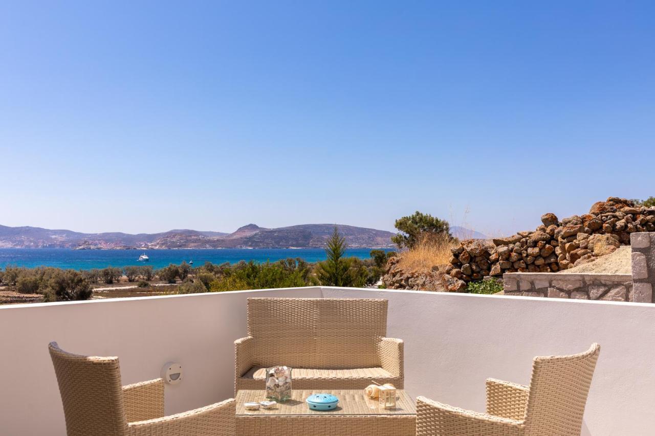 To Rantevou Tis Alykis Rooms & Apartments Kimolos Bagian luar foto