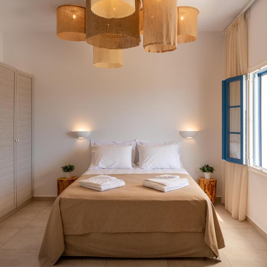 To Rantevou Tis Alykis Rooms & Apartments Kimolos Bagian luar foto